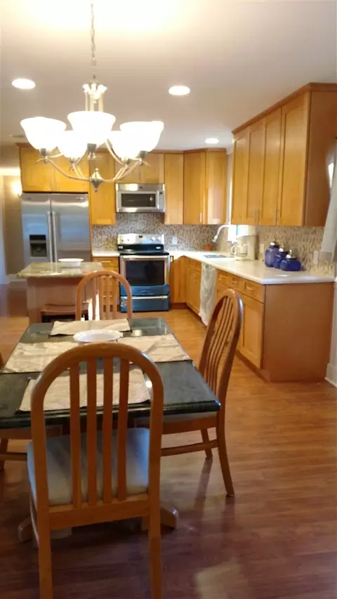 250 Westside Ave, Perry, FL 32347 photo 3