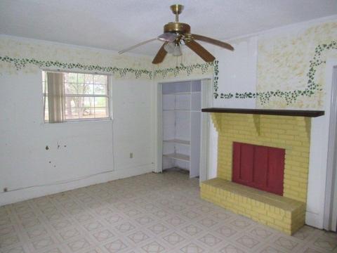1313 Pinecrest St, Perry, FL 32347 photo 17