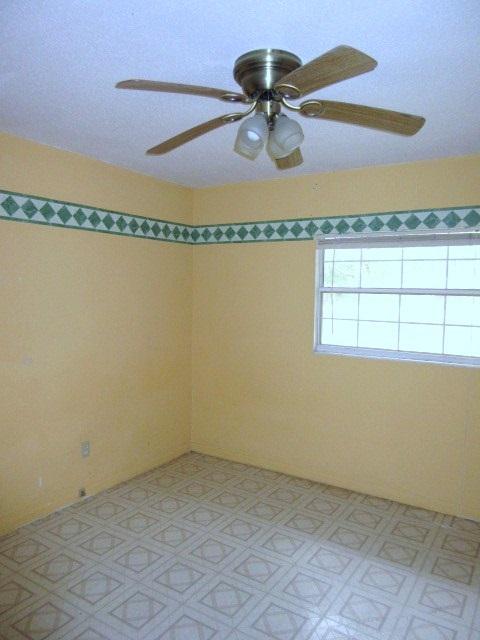 1313 Pinecrest St, Perry, FL 32347 photo 23