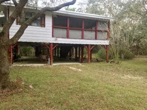 15360 Seaview Dr, Perry, FL 32348 photo 2