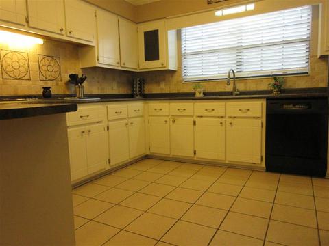 205 S Claire Dr, Perry, FL 32348 photo 8