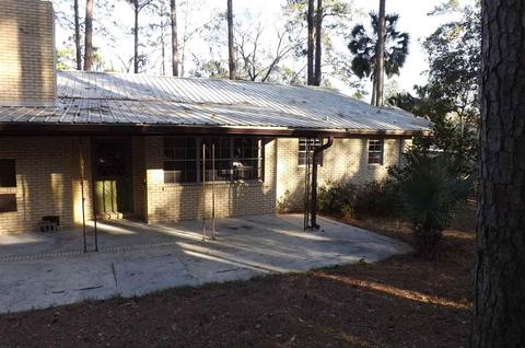 318 Elm St, Perry, FL 32347 photo 9