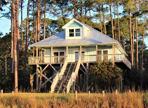 2872 Hwy 98 E Hwy, Carrabelle, FL 32322 photo 1