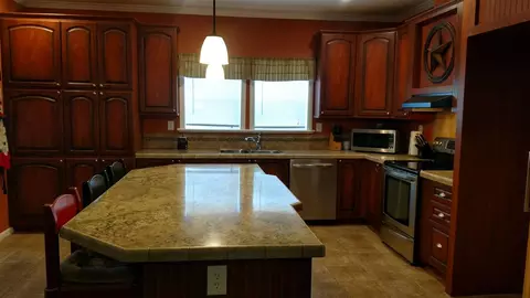 2460 Shipman Ln, Perry, FL 32348 photo 2