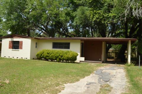 726 Apache St, Tallahassee, FL 32301 photo 2