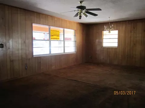 107 Monroe St, Perry, FL 32347 photo 8