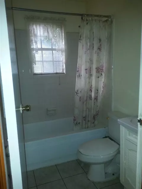826 E Cherry St, Perry, FL 32347 photo 15