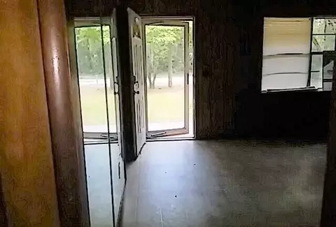 112 Blalock St, Perry, FL 32348 photo 9