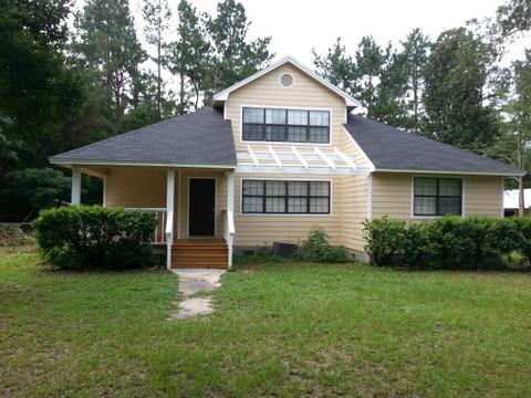 1500 Holley Dr, Perry, FL 32347 photo 1
