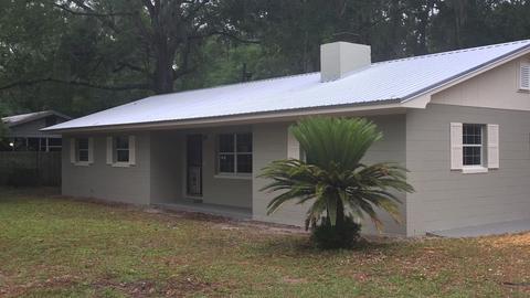 1313 Pinecrest St, Perry, FL 32347 photo 1