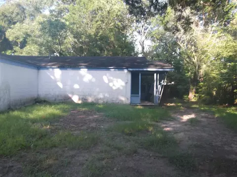 107 E Jane Ave, Perry, FL 32347 photo 3