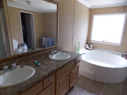436 NE Ford Dr, Madison, FL 32340 photo 15