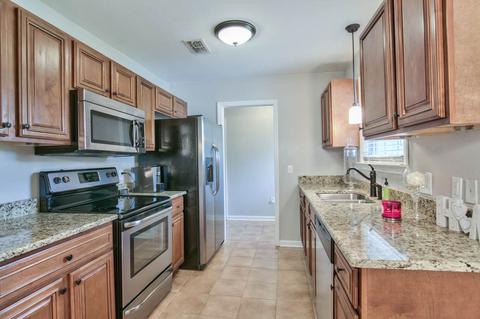 1751 Rustling Pines Blvd, Midway, FL 32343 photo 9