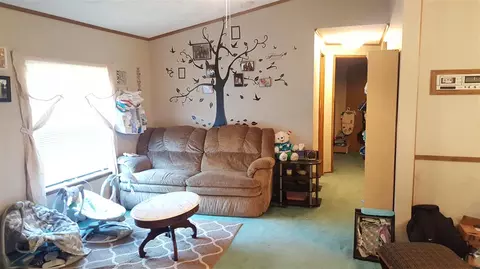 195 E Center St, Perry, FL 32348 photo 5