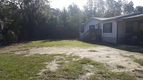 195 E Center St, Perry, FL 32348 photo 2