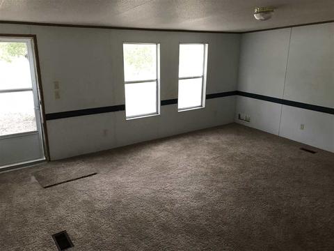 205 Hatties Ln, Midway, FL 32343 photo 4