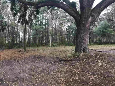 308 E Pace Dr, Perry, FL 32347 photo 11