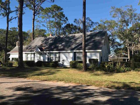 704 E Leon St, Perry, FL 32347 photo 1