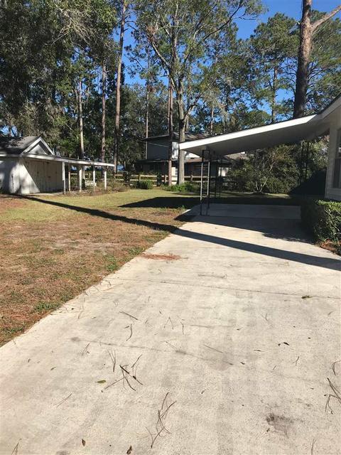 704 E Leon St, Perry, FL 32347 photo 8