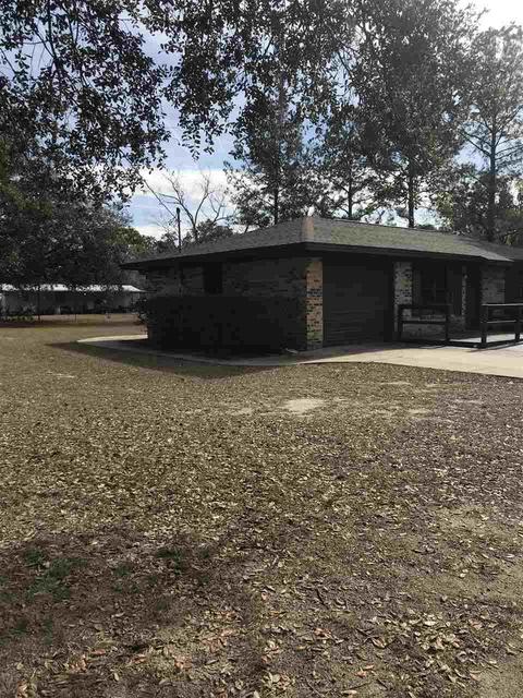 1206 S Robin St, Perry, FL 32347 photo 8