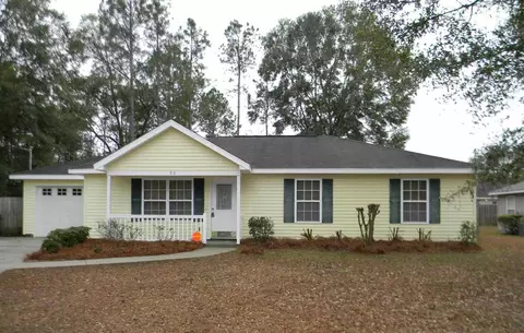 90 Vencent Dr E, Midway, FL 32343 photo 1