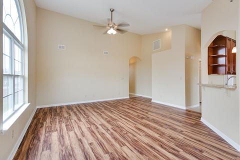 115 Hilltop Dr, Midway, FL 32343 photo 8