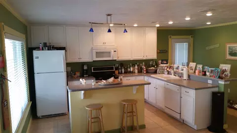 220 Harbor Cir, Alligator Point, FL 32346 photo 14