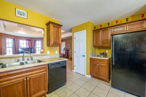 1449 Rustling Pines Blvd, Midway, FL 32343 photo 21