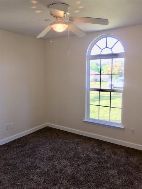 63 Slash Ln, Midway, FL 32343 photo 8