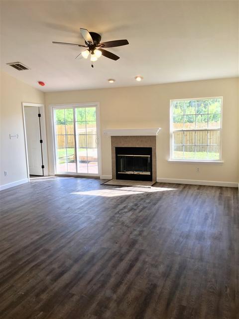 63 Slash Ln, Midway, FL 32343 photo 5