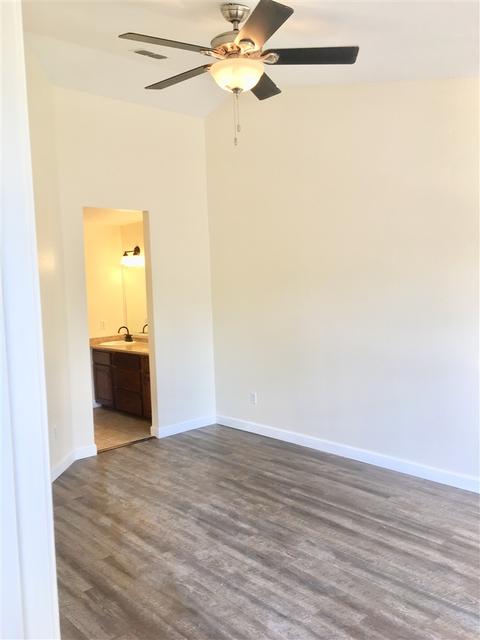 63 Slash Ln, Midway, FL 32343 photo 10