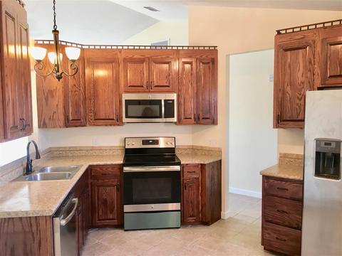 63 Slash Ln, Midway, FL 32343 photo 3