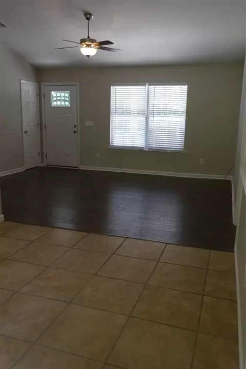 7955 Highbridge Rd, Midway, FL 32343 photo 5