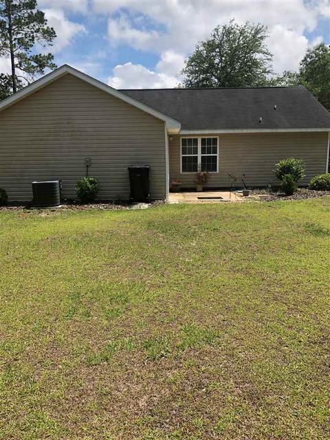 204 Judson Dr, Perry, FL 32348 photo 3