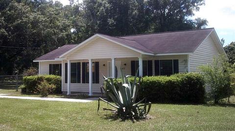413 Mitchell Dr, Perry, FL 32348 photo 2