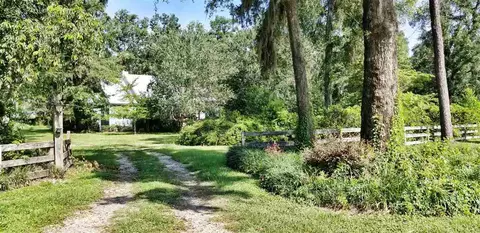 701 NE Clover Ave, Madison, FL 32340 photo 1