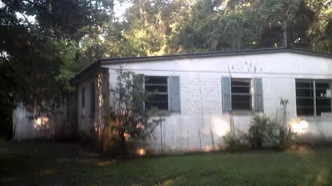 717 W Veterans Dr, Perry, FL 32347 photo 6