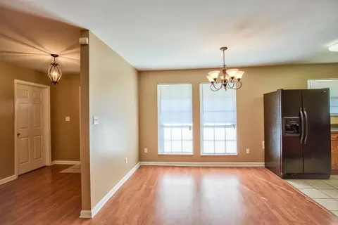 475 Slash Cir, Midway, FL 32343 photo 9