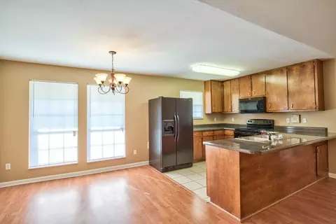 475 Slash Cir, Midway, FL 32343 photo 7