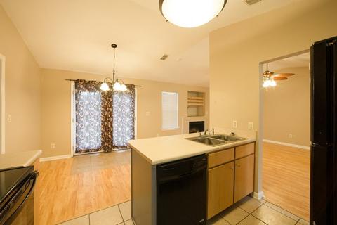 236 Stevens Dr, Midway, FL 32343 photo 7