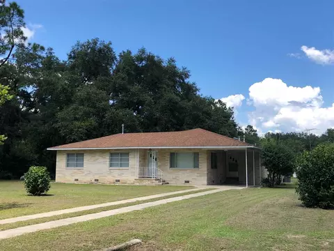 2056 Woods Creek Rd, Perry, FL 32347 photo 2