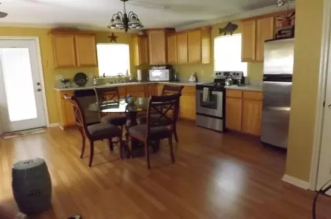 1614 SE Rives Ave, Steinhatchee, FL 32359 photo 2