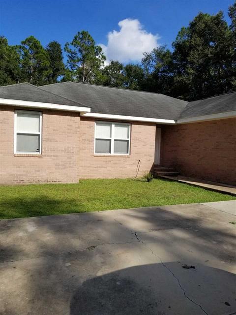 414 Mitchell Dr, Perry, FL 32348 photo 3