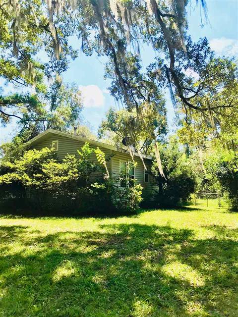 105 W Cedar St, Perry, FL 32347 photo 7