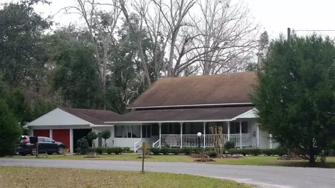 200 W Oak St, Perry, FL 32347 photo 4