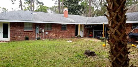 209 Pineland St, Perry, FL 32348 photo 2
