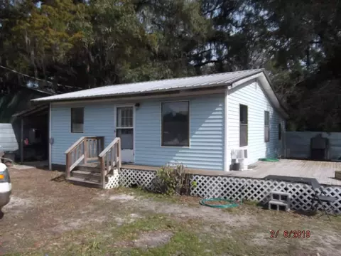 102 Pate St, Perry, FL 32348 photo 1