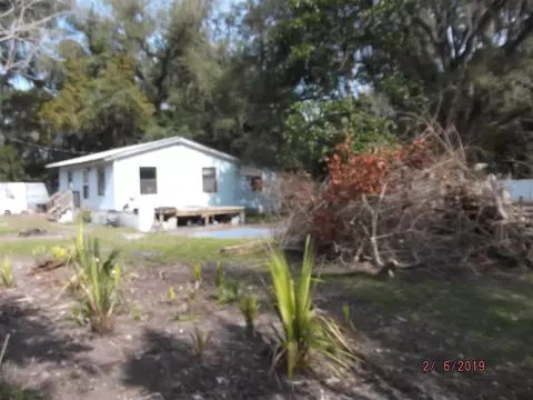 102 Pate St, Perry, FL 32348 photo 16
