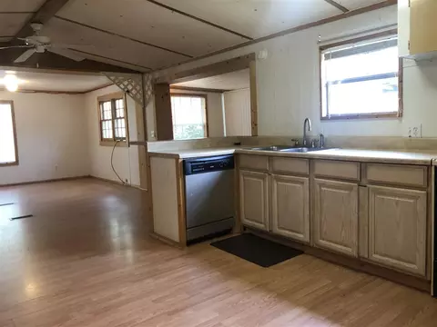 1030 Jerrys Dr, Perry, FL 32347 photo 2