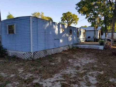 110 SE 14th St, Steinhatchee, FL 32359 photo 2